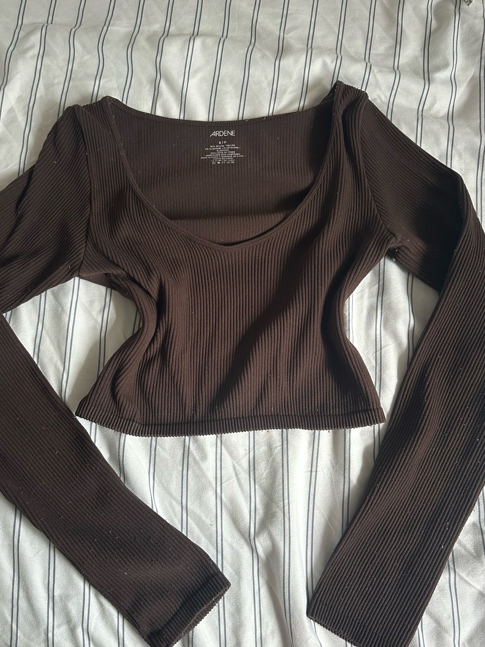Ardene Chocolate Ribbed Scoop Neck Long-Sleeve Crop Top